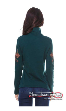 Knitted polo neck with embroidery on the sleeves 5113