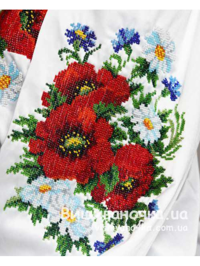 Жіноча вишиванка, вишита бісером 7010