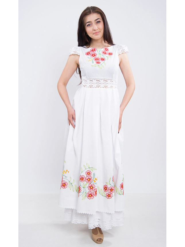 White dress with embroidery 7218 size 104 fabric Linen