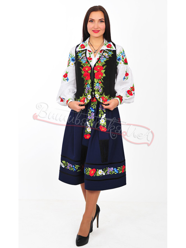 Women's suit with embroidery 0901