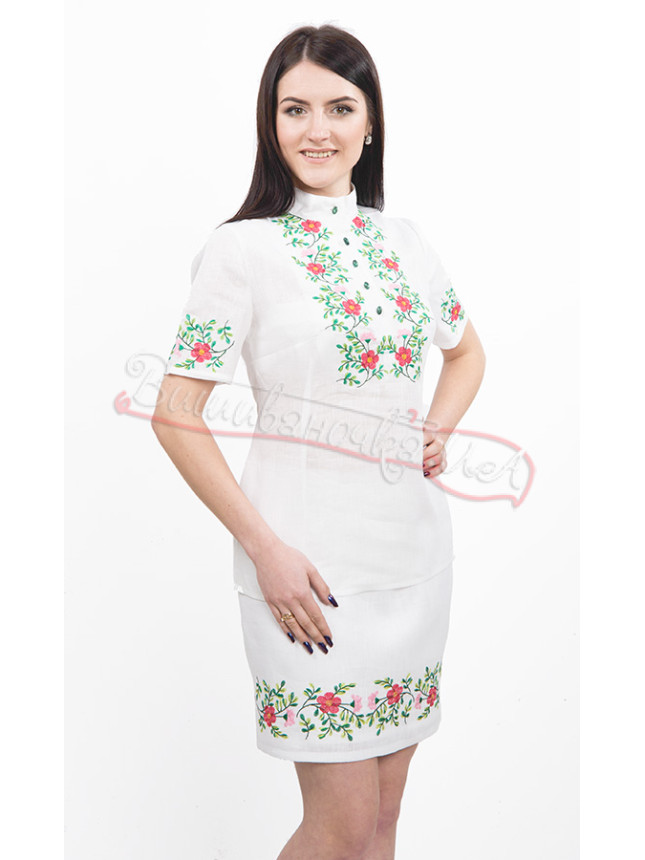 Original suit with graceful embroidery 7241 size 48