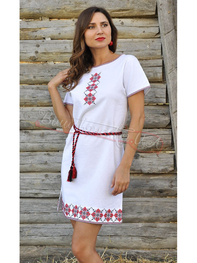 Коротке біле вишите плаття П21