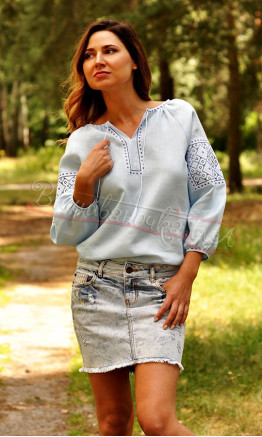 Beautiful light blue vyshyvanka in linen Ж16
