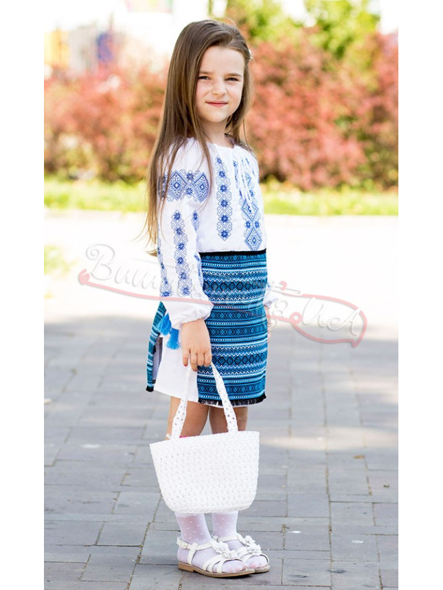Vyshyvanka with blue pattern 936-3