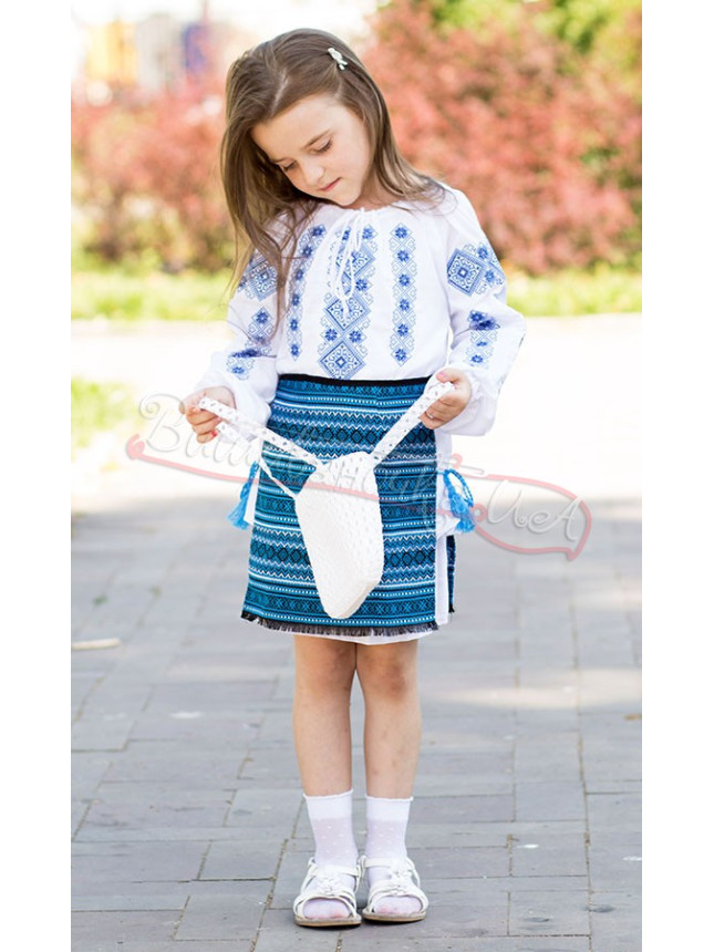 Vyshyvanka with blue pattern 936-3