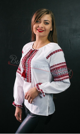Жіноча вишиванка 0032