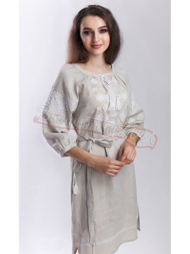Women's dress in natural linen 1512 size 48