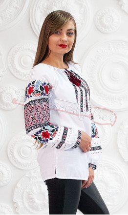 Сорочка жіноча з вишивкою 3240