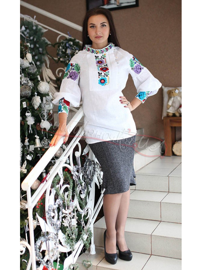 Women's blouse with embroidery 7070 size 46 fabric Linen