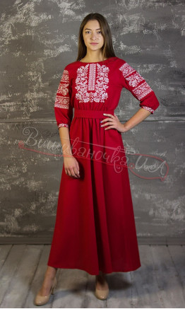 Red dress with Sokal ornament 426-6.2