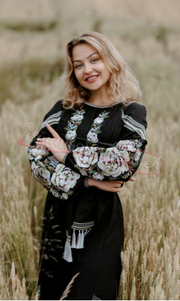 Vyshyvanka dress with floral pattern 4529