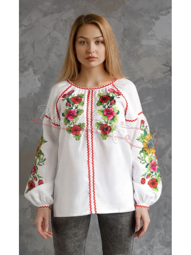 Лляна сорочка з вишивкою квітів 4557