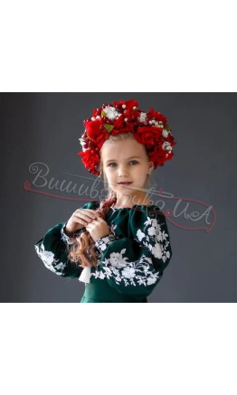 Платье с вышивкой цветов 1018