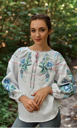 Блуза жіноча з вишивкою 4611