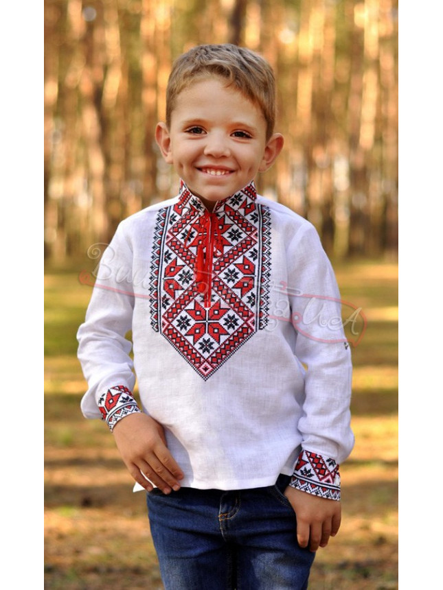 Traditional vyshyvanka for a boy ДМ182