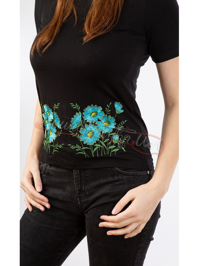 Women's T-shirt with embroidery TL 209 size M