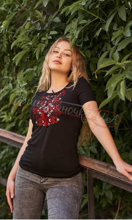 Black T-shirt with embroidery 5130