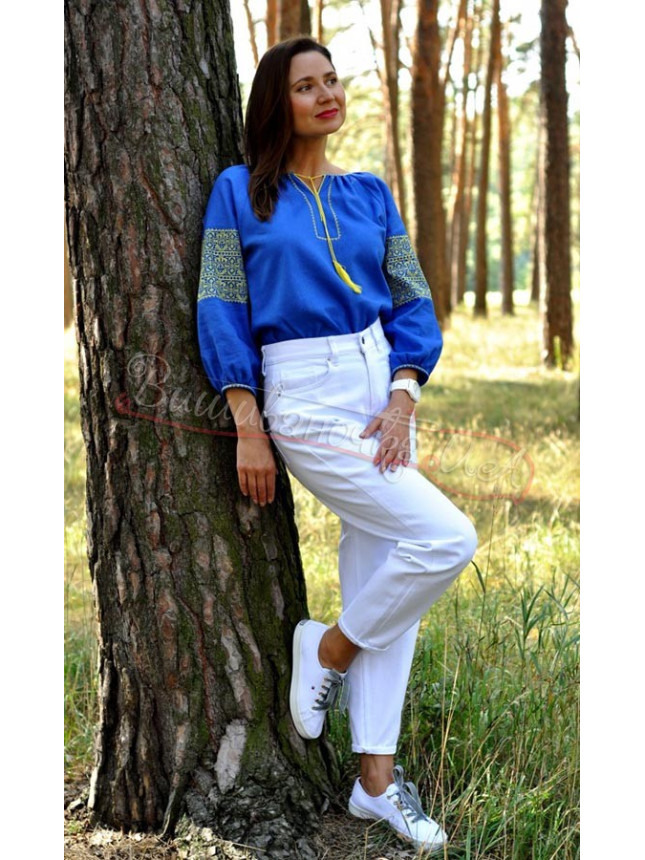 Vyshyvanka with patriotic embroidery Ж22 size 50