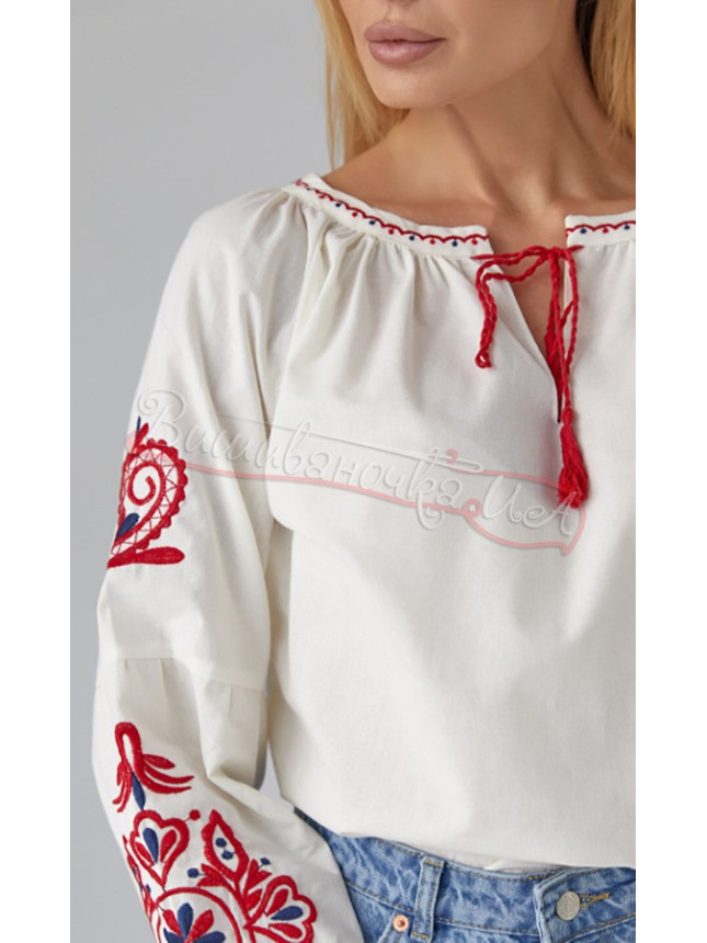 Blouse with satin stitch embroidery 0104 size M