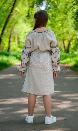 Вишита сукня для дівчинки 4356