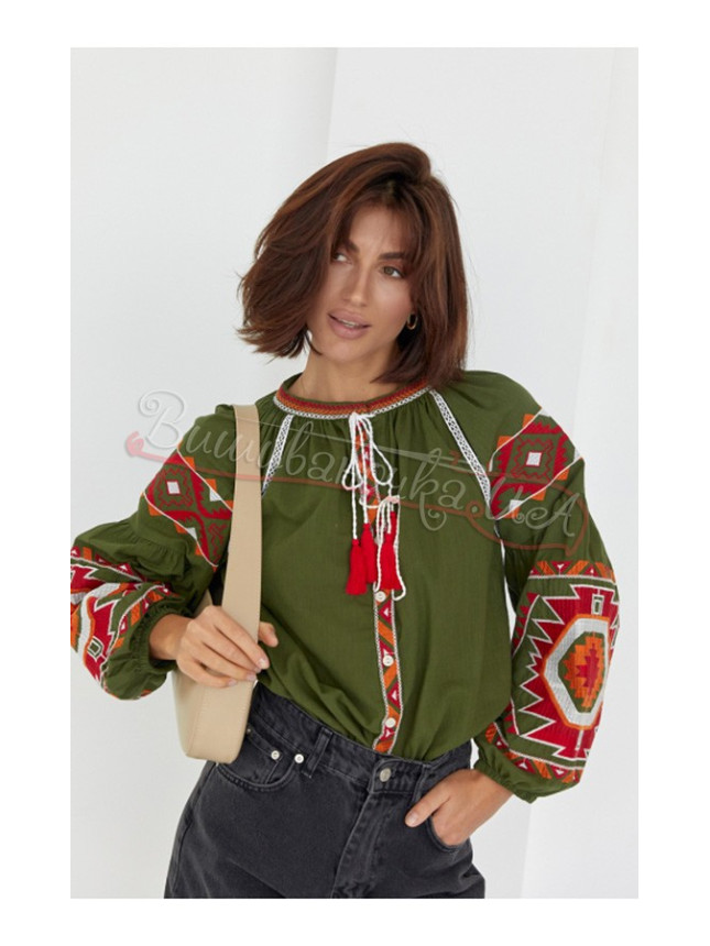 Vyshyvanka with buttons 5542
