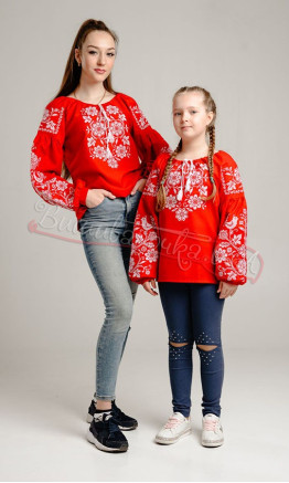 Червона вишиванка для дівчинки 950-8