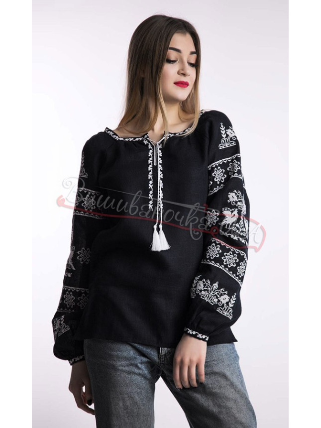 Vyshyvanka in linen in black 1024 size 42