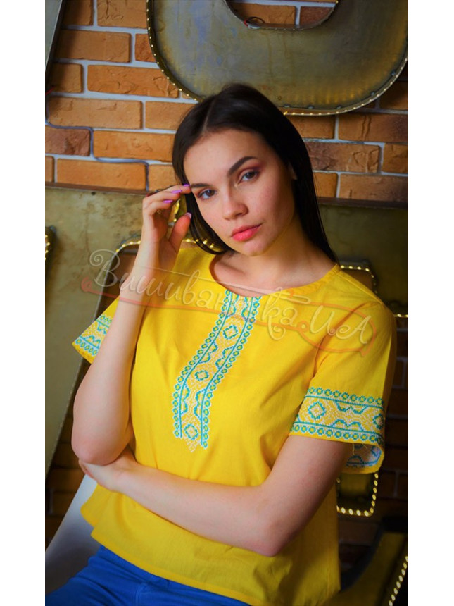 Women's blouse with embroidery Ч 7425 size 42
