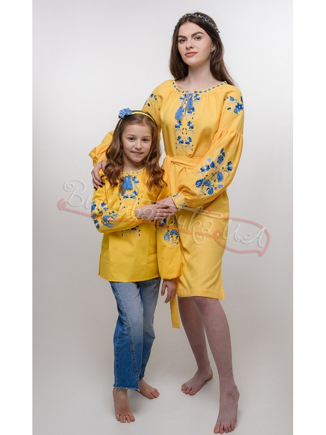 Women's dress in yellow 119-8 size 50