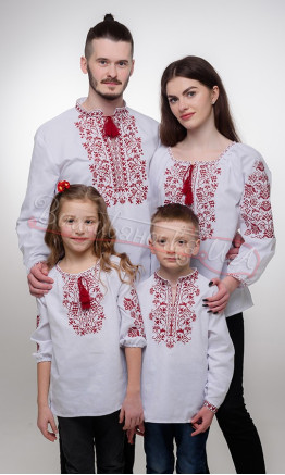 Family set of vyshyvankas 7172