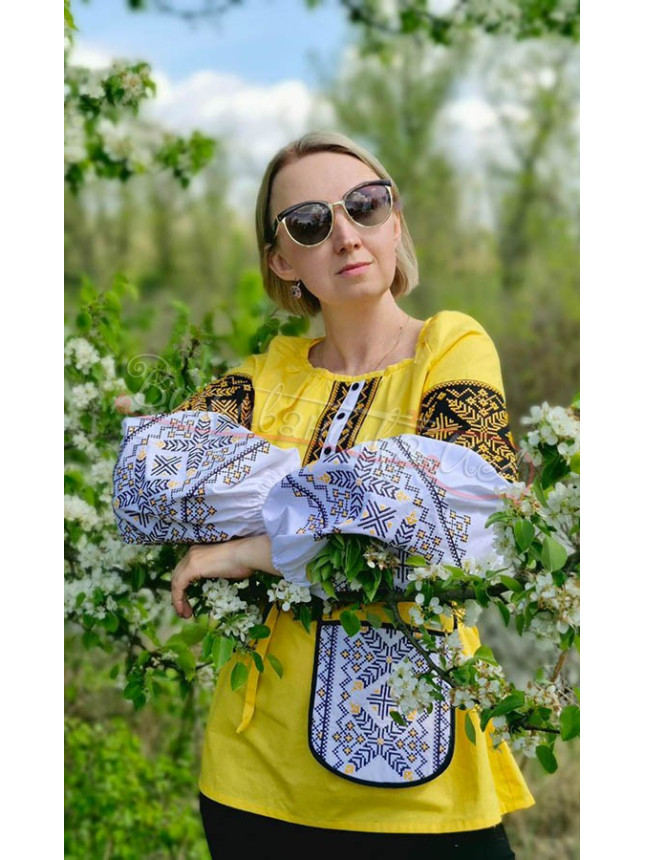 Vyshyvanka with a belt-a small bag 7250