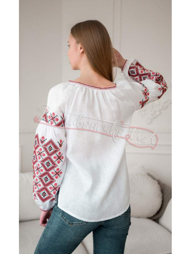 Linen women's vyshyvanka 4652 size 42