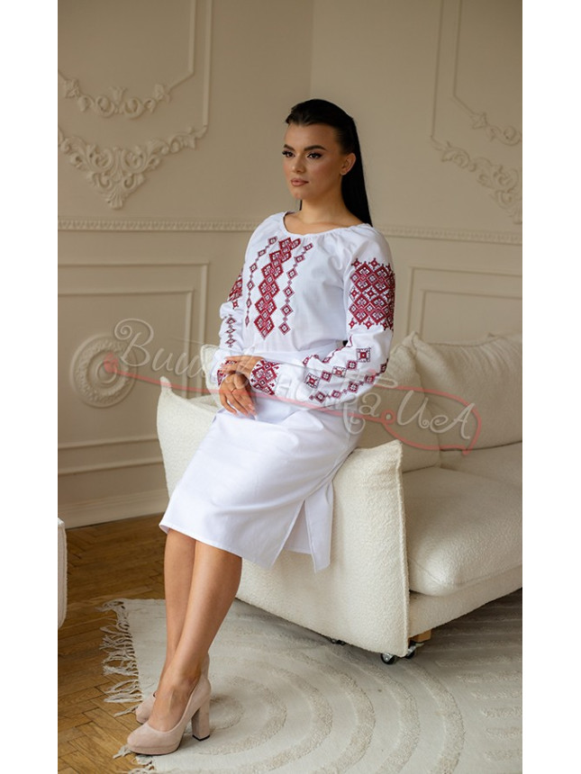 Women's dress with red ornament 1016-2