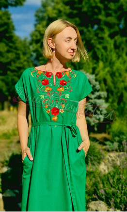 Dress in green with embroidery 7533