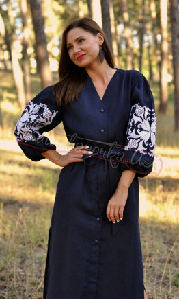 Dress-robe with embroidery П34