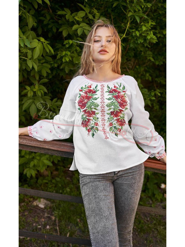 Vyshyvanka shirt with floral pattern 4561Д