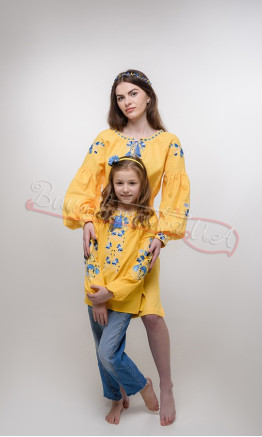 Вишитий комплект для мами та доні 7918