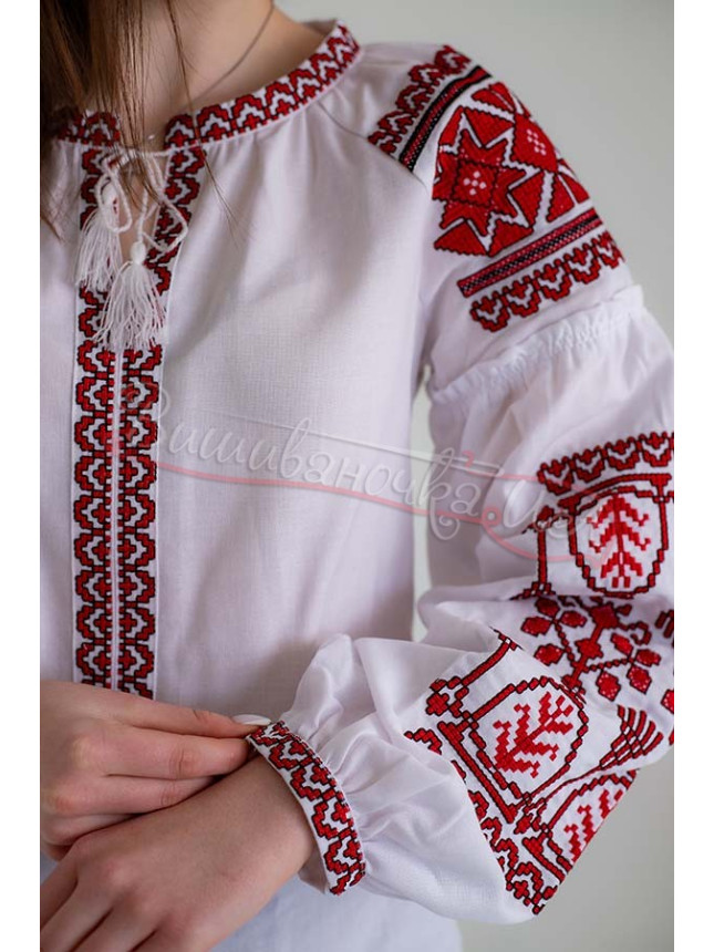 Women's blouse with red ornament 551-2 size 50