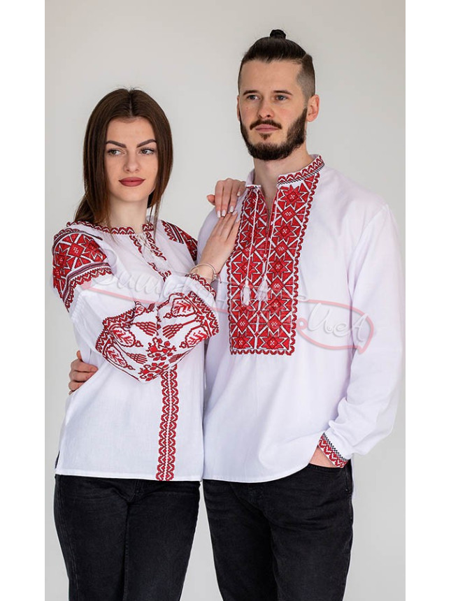 Парний вишитий комплект 7351