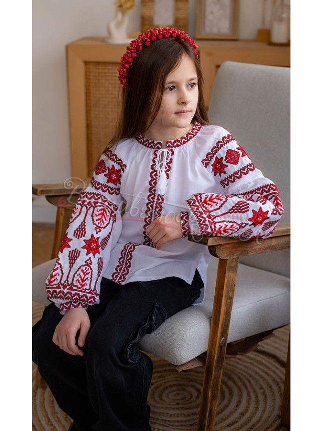 Blouse for a girl with embroidery 951-2 size 128