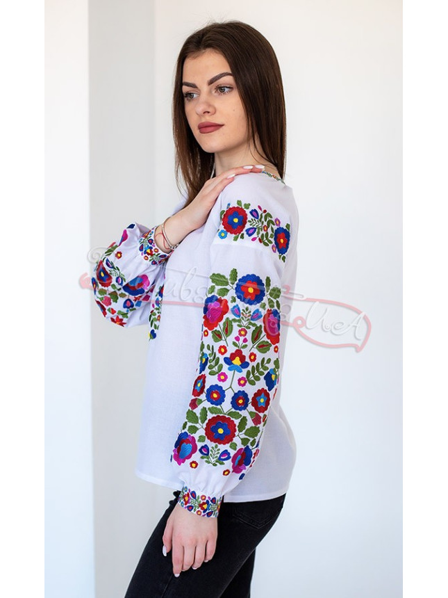 Women's vyshyvanka with bright pattern 2281