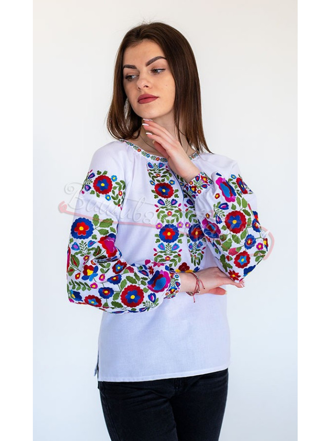 Women's vyshyvanka with bright pattern 2281