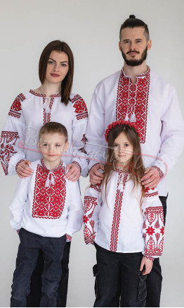 Комплект вишиванок для сімї 73511