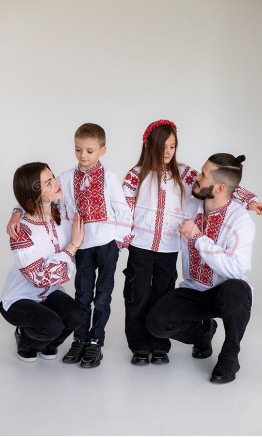 Комплект вишиванок для сімї 73511