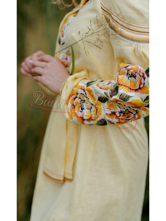 Women's dress with embroidered flowers 4548