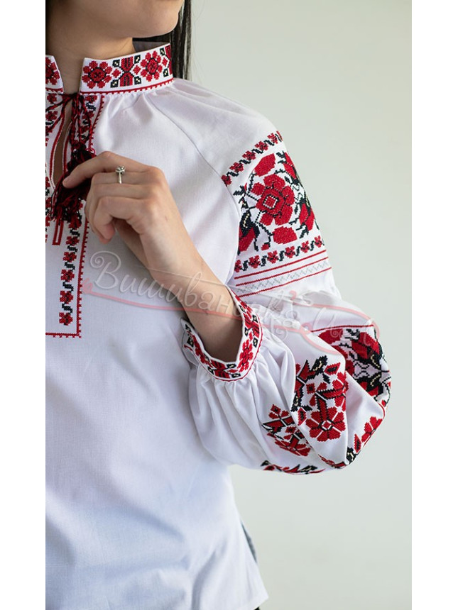 Women's vyshyvanka with a floral ornament 2290-Б size 54