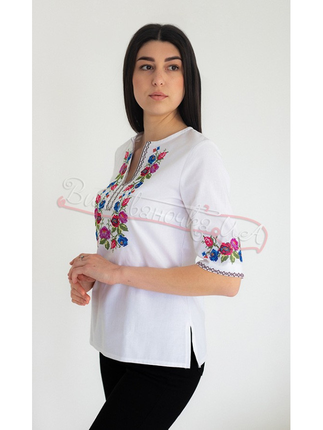 Women's vyshyvanka with colourful pattern 2400 size 60