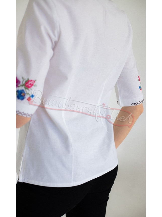 Women's vyshyvanka with colourful pattern 2400 size 60