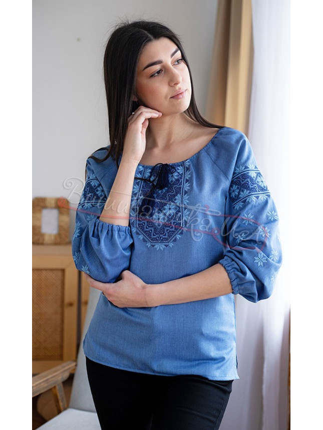 Women's vyshyvanka 516-9 size 48