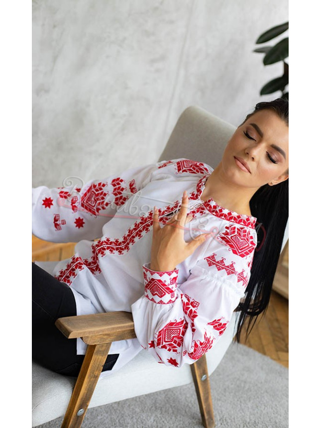 Women's blouse with red pattern 553-2 size 42